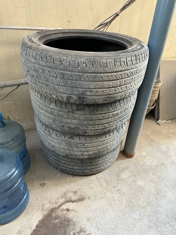 Kia Sportage Tyres for sale KUMHO 0