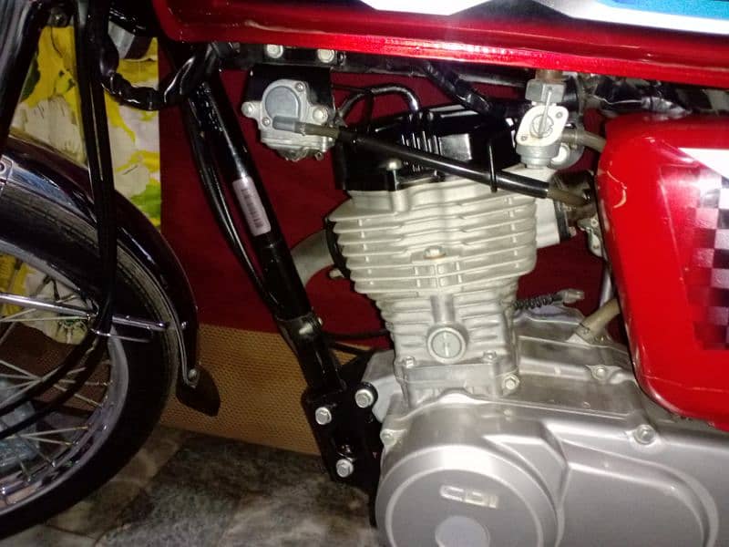 Honda 125 brand new 3