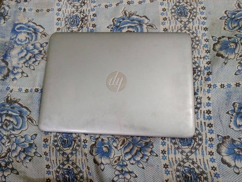 Hp G820 elite book core i5 6th gen 0