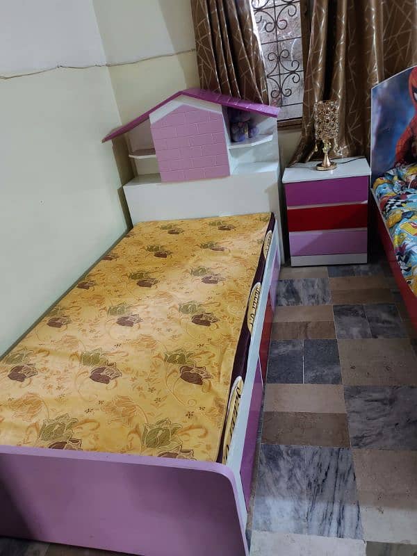 2 beautiful kids bed for sale 1