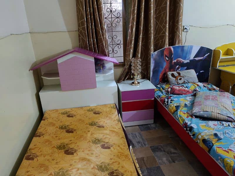 2 beautiful kids bed for sale 3