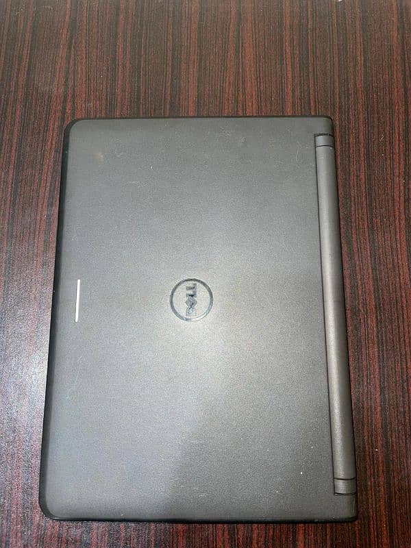 Dell Latitude 3350 6