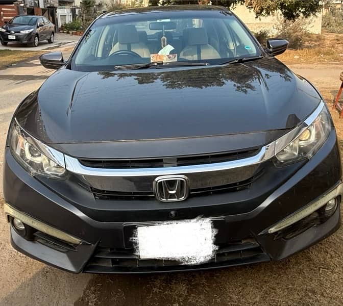 Honda Civic 1.8-Prosmetic CVT 2017 0