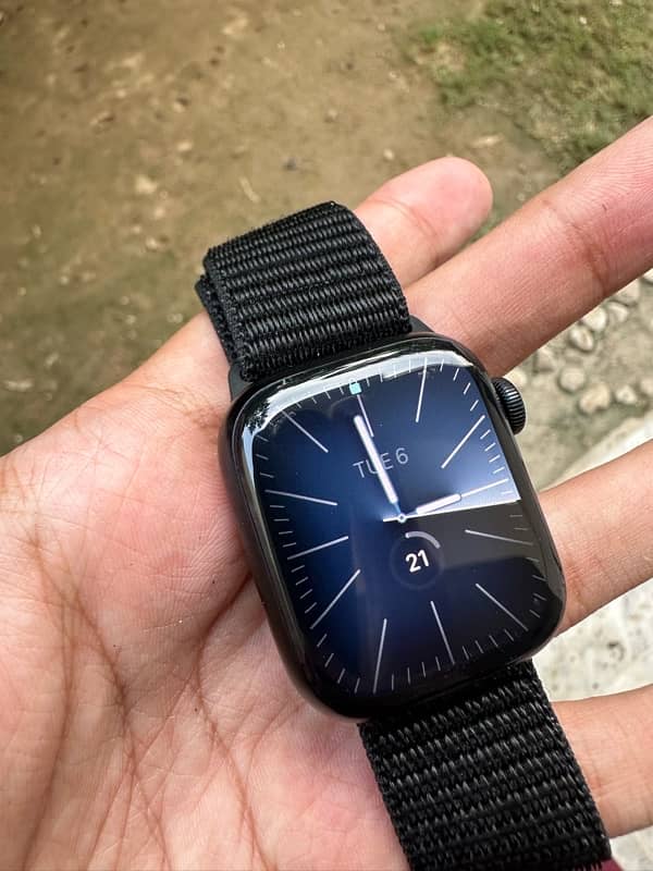 apple watch series 8 41mm midnight aluminium 0