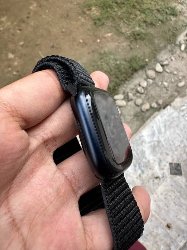 apple watch series 8 41mm midnight aluminium 7