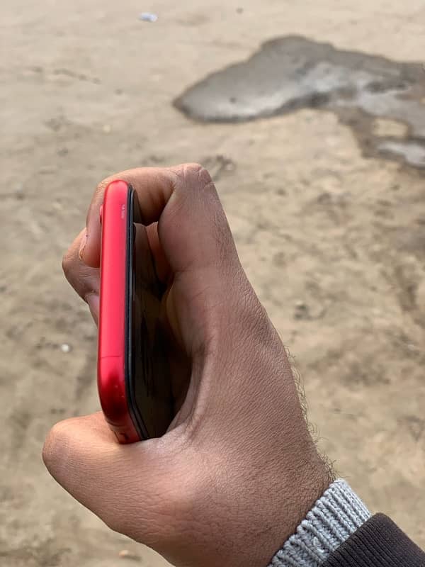 IPHONE XR(64gb)factory unlock 6