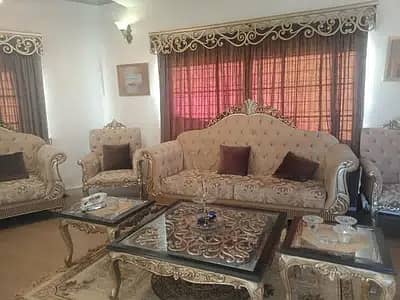 ali block villa available for rent in bahria town karachi 5