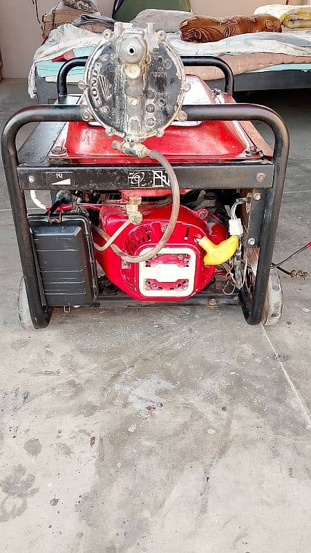 PowerMac R2200D 2 KVA Generator 2