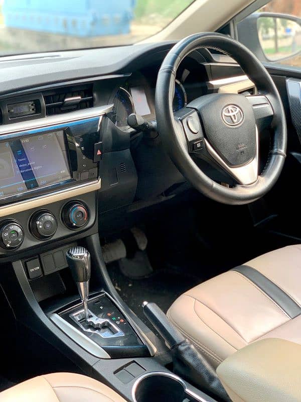 Toyota Altis Grande 2015 8