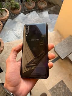 Samsung A30s