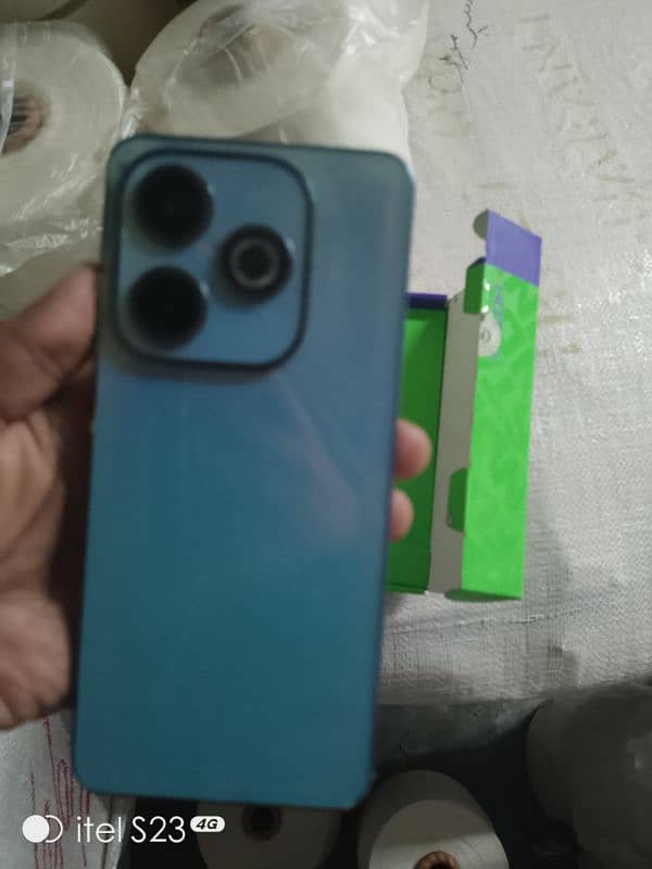 Infinix hot 40i 8/256 2