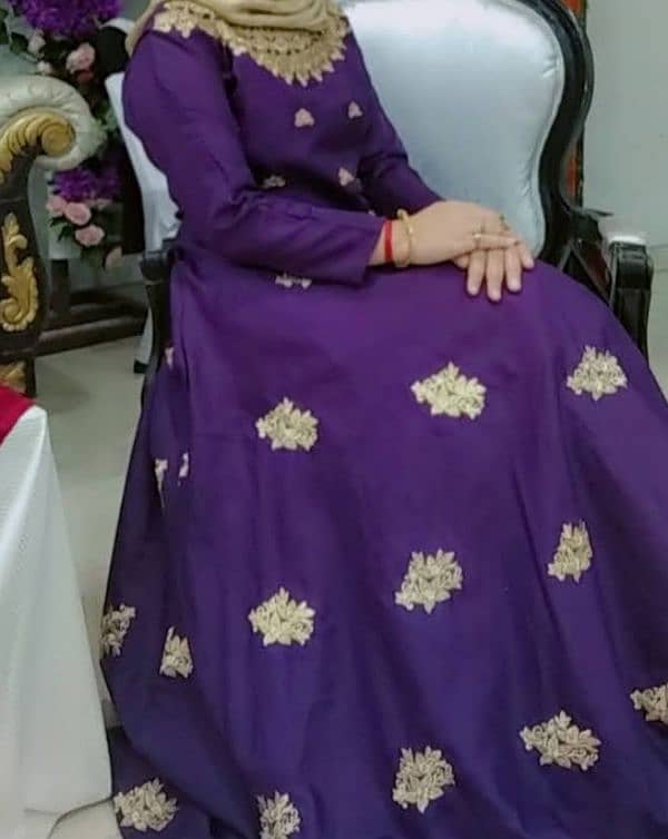 Elegant Purple Maxi Dress with Golden Embroidery for Sale 2