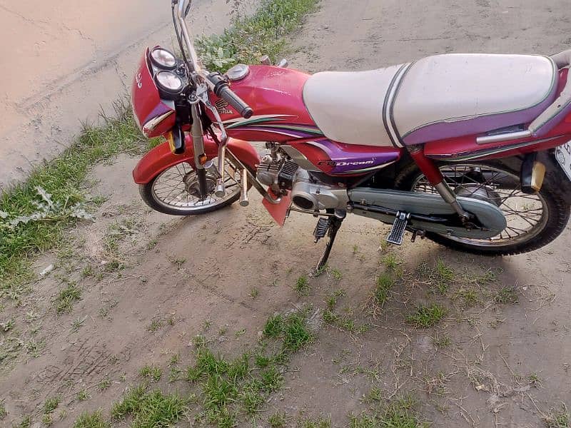 Honda CD 70 dream 1