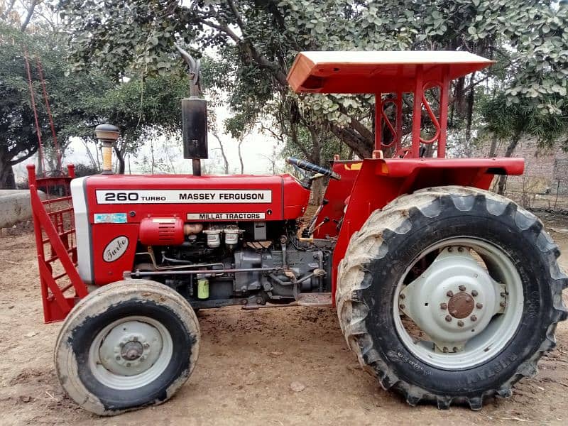 Massey Ferguson Tractor 5