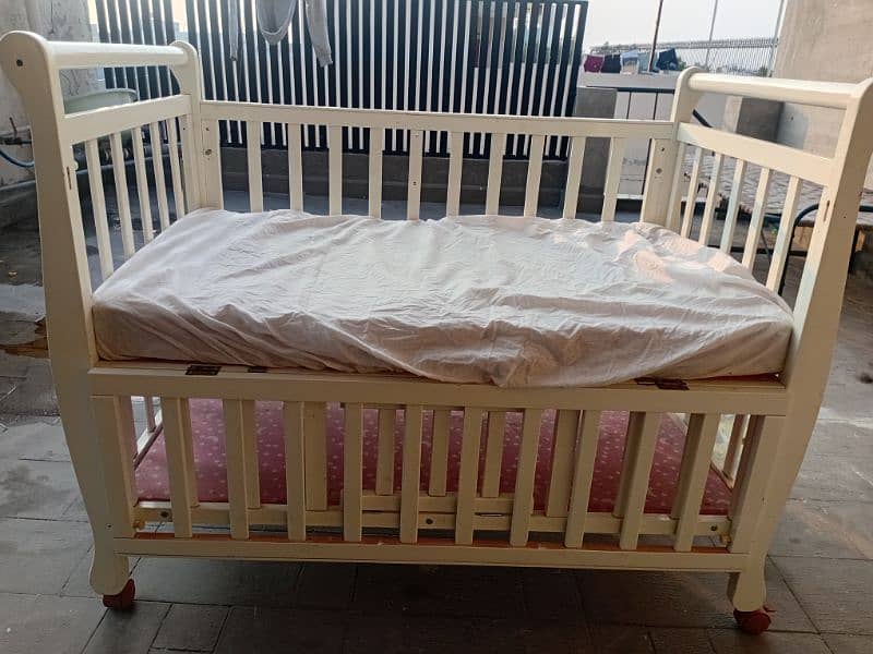 Baby cot 5