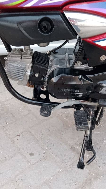 Honda pridor CD 100 2018B 7