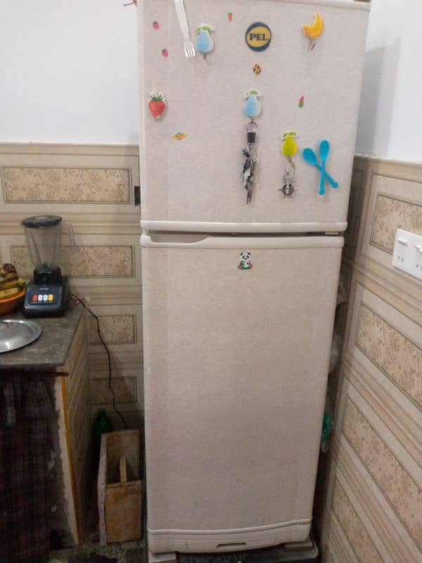 PEL refrigerator Model PC 2700 JF 1