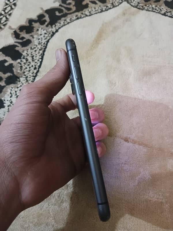 iPhone 11 non pta 128 gb  read description 6