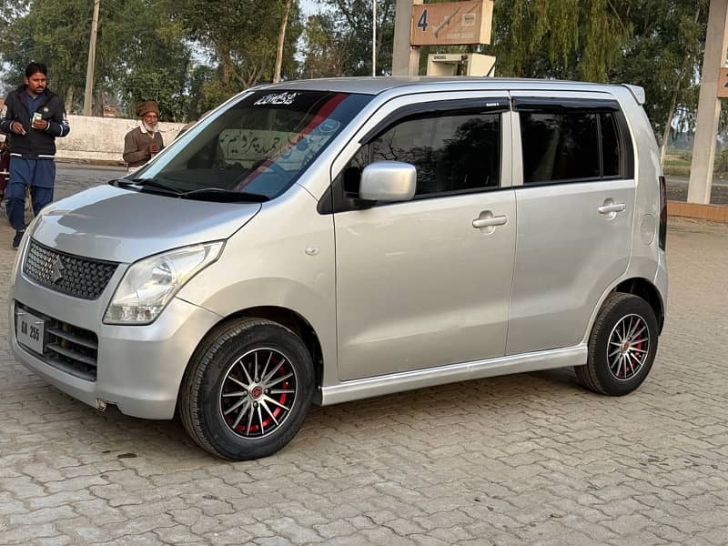 Suzuki Wagon R Stingray 2016 6