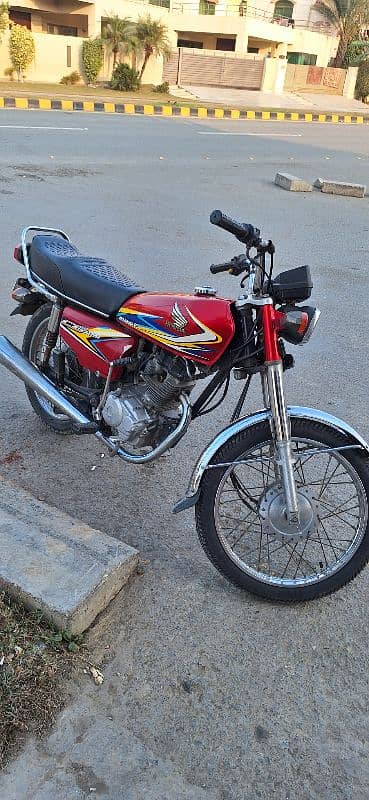 Honda 125 2019 B Excellent Condition 5