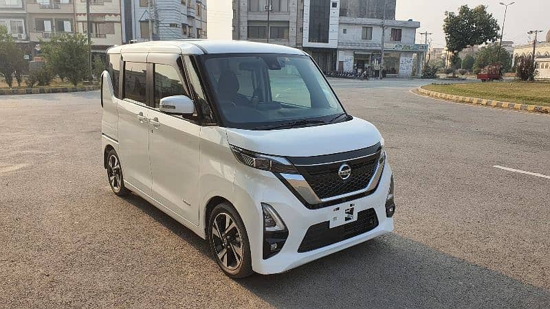 Nissan Roox 2022 1