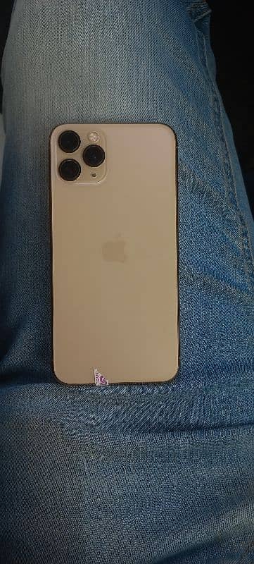 Iphone 11 pro 256gb PTA Approved 1