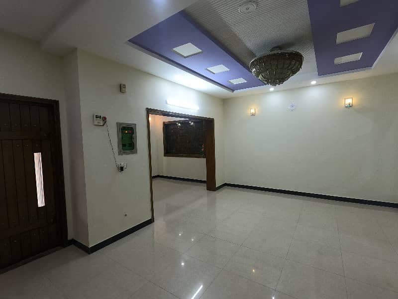 Spacious House Is Available For Sale In Ideal Location Of Bahria Town - Block AA 19