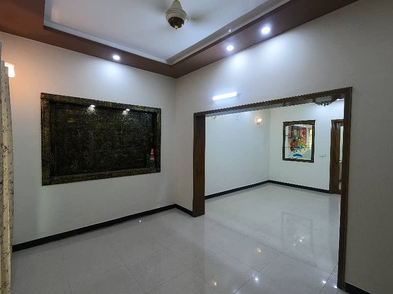 Spacious House Is Available For Sale In Ideal Location Of Bahria Town - Block AA 29