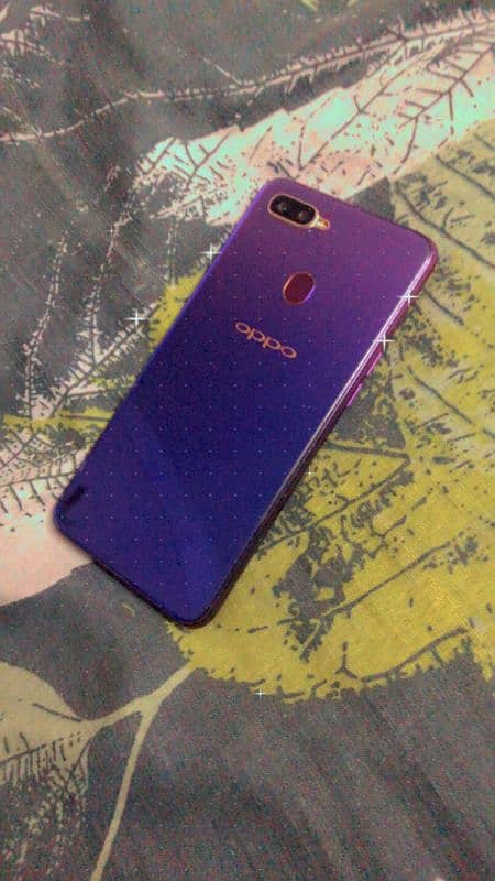 oppo f9 pro 10 by 9.5 4/64 exchange possible 1