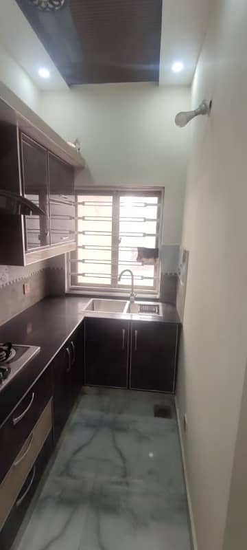 A 10 Marla Ideal Location Corner Upper Portion Available For Rent With Gas In Rafi Block 2