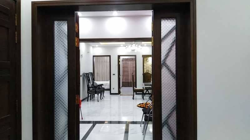 10 Marla Fully Furnished Ideal Location 1st Entry Brand New House For Rent In Gulbahar Block Of Bahria Town Lahore 7