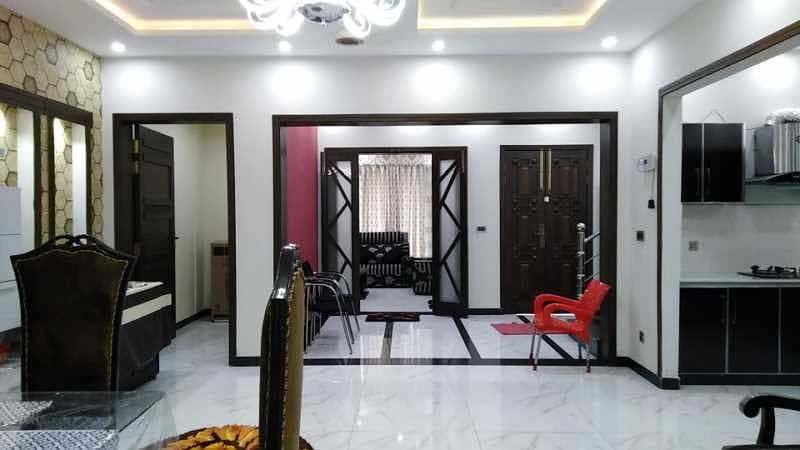 10 Marla Fully Furnished Ideal Location 1st Entry Brand New House For Rent In Gulbahar Block Of Bahria Town Lahore 12