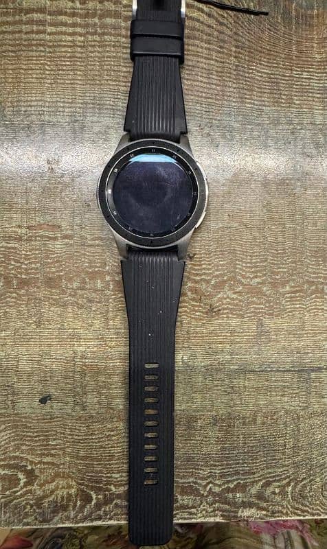 Samsung Galaxy Watch SM-R800 0