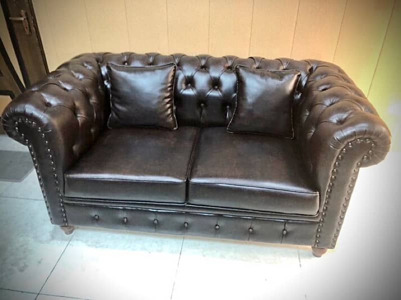 5 seater- Luxury Leather Sofa 0