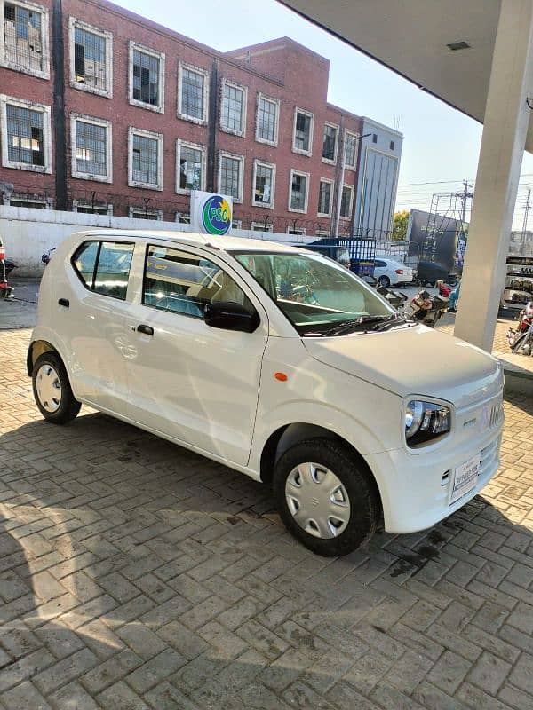 Suzuki Alto 2024 4