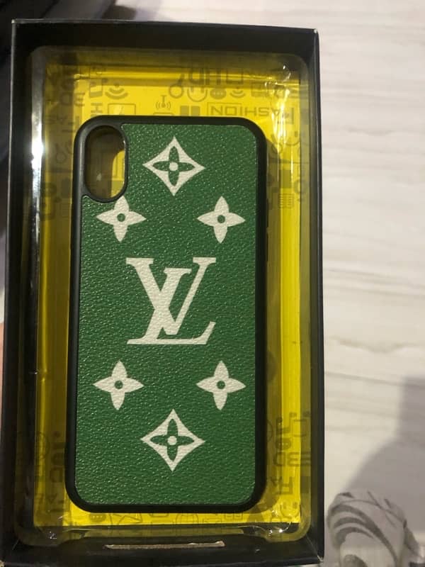 iPhone X case 0