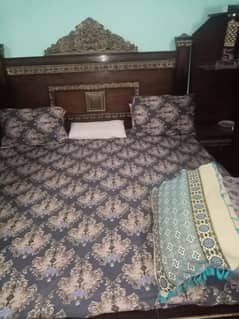 bedroom set one year use king size furniture