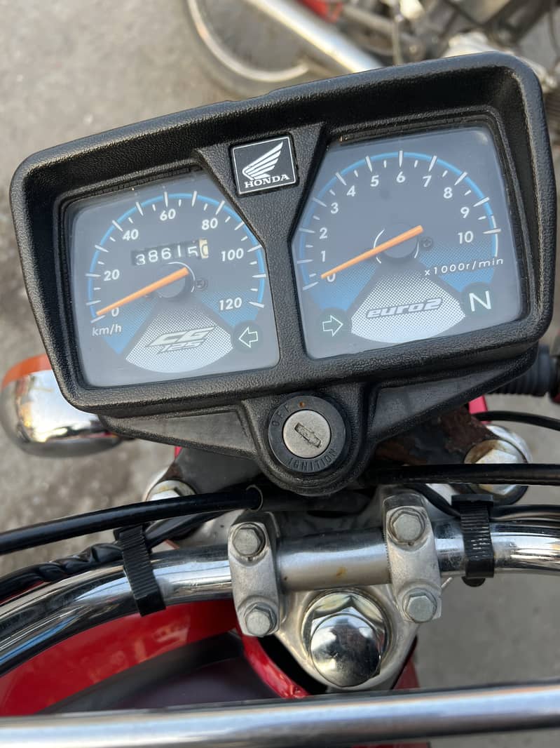 Honda CG 125 2019 3