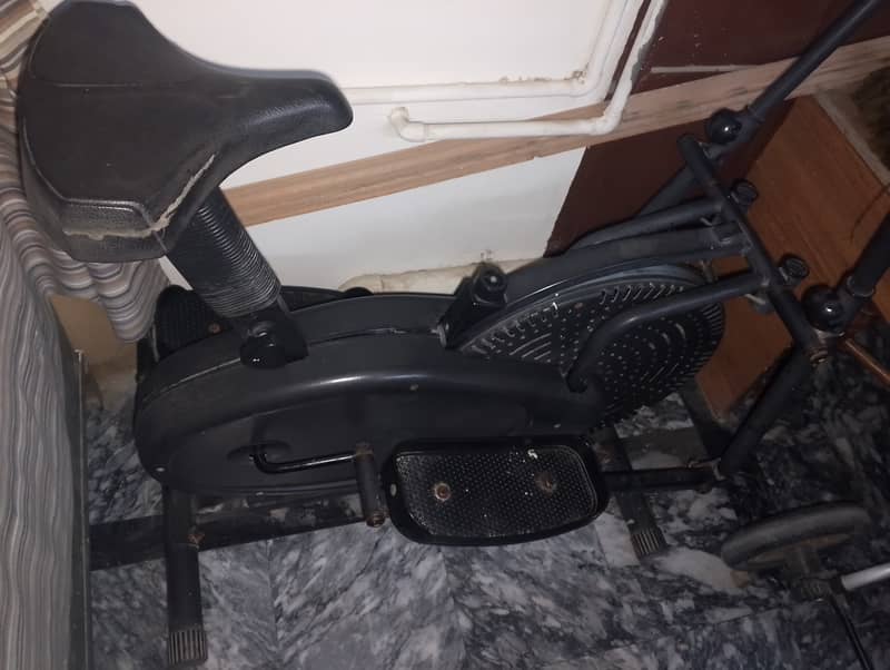 Manual exercise bike 2