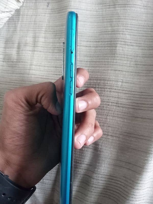 realme 5i 4gb 64gb pta approved 7