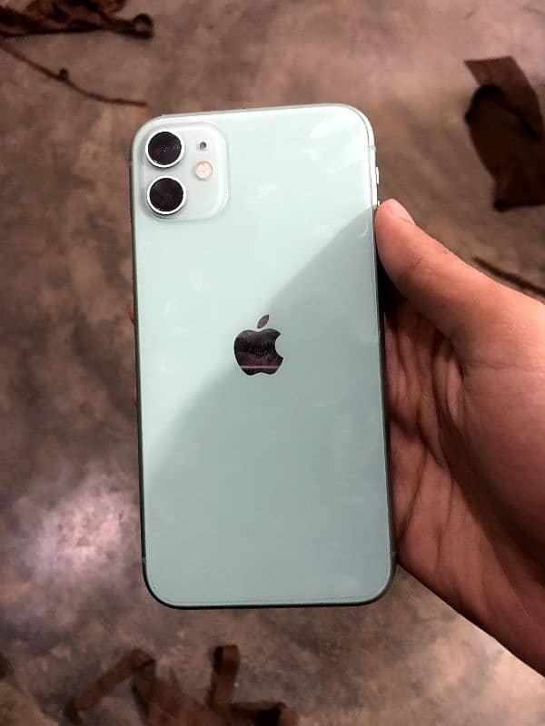 iphone 11 128GB factory unlocked Non pta 2 month sim 0