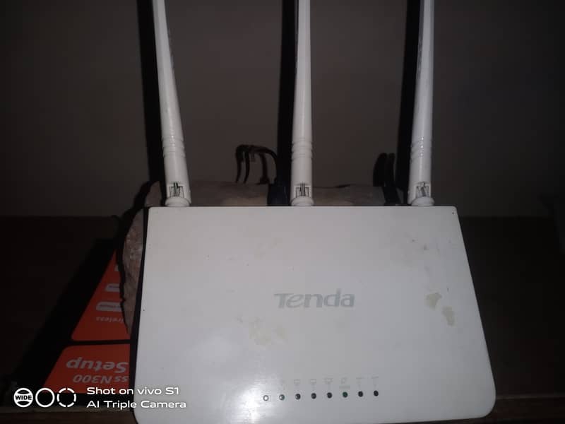 Tenda f3 router complete box 4