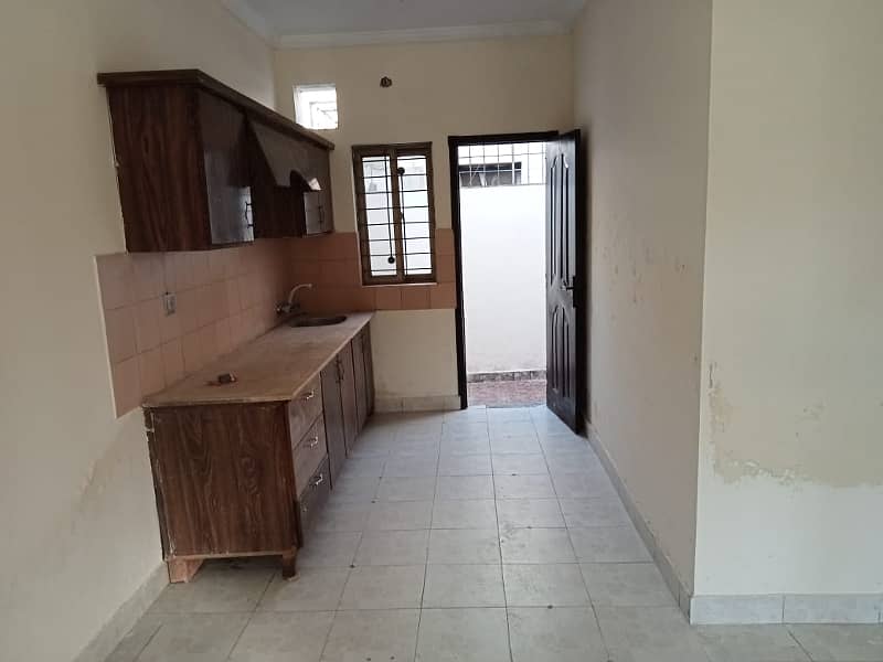 5 Marla Single Storey House For Rent 3