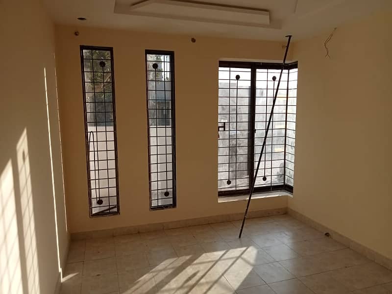 5 Marla Single Storey House For Rent 6