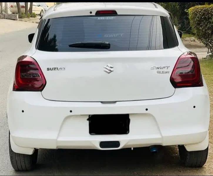 only 22 Lac Automatic full option suzuki Swift 2022 5