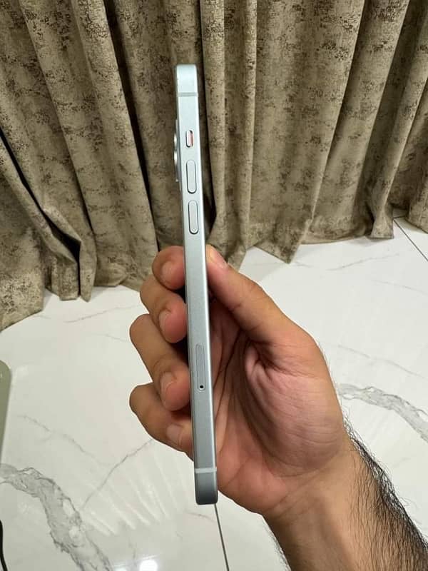 I phone 15plus 128 gb 97 health non pta jv complete box 03116837795 4