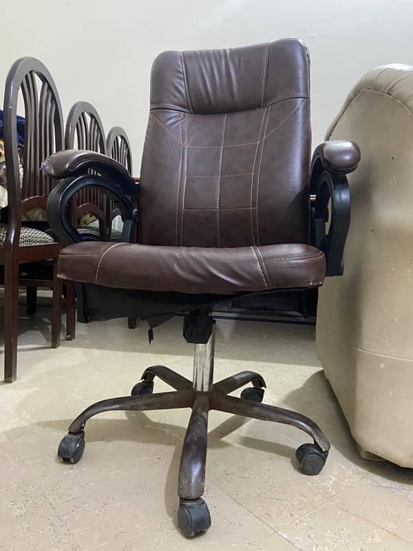 Executive chair for sale 3