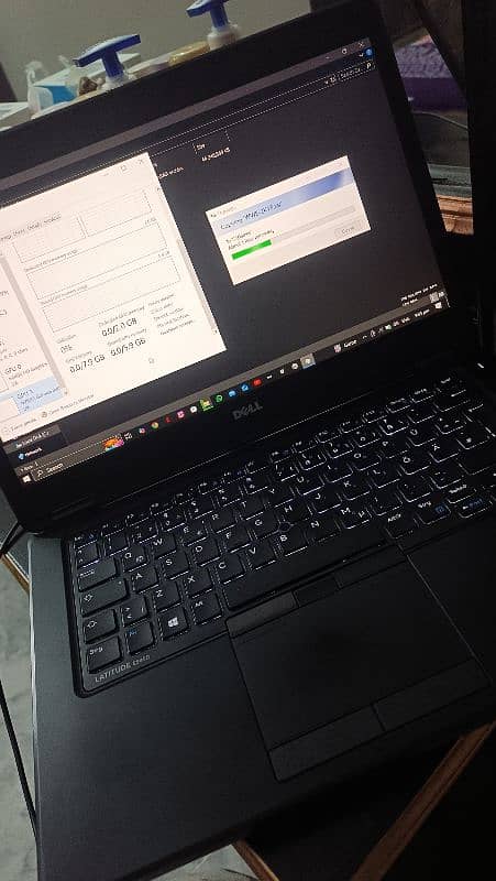 Dell Laptop 3