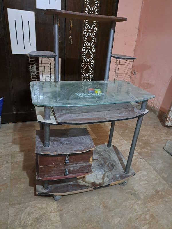 Computer table urgent sell 0