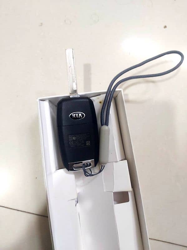 kia picanto brand new genuine  unused remote key 6